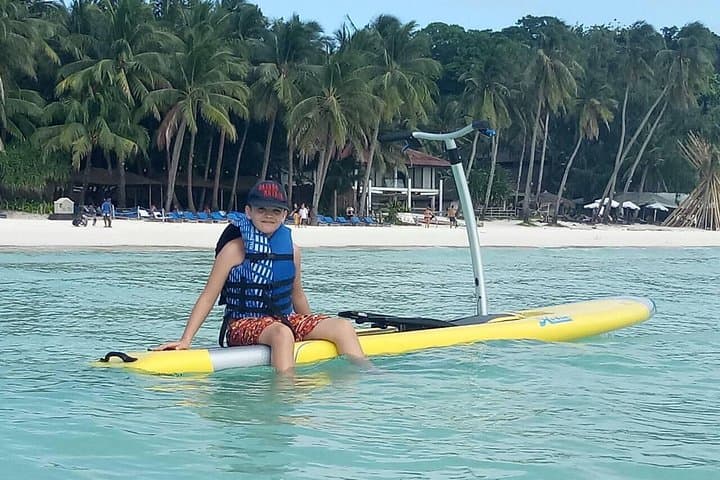 Boracay WaterWalkers: Walk-on-Water Hobie Mirage Eclipse Experience photo 4