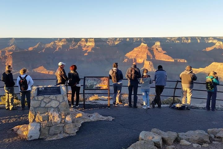 custom-grand-canyon-day-trip-south-rim-small-group-tour-from-phoenix