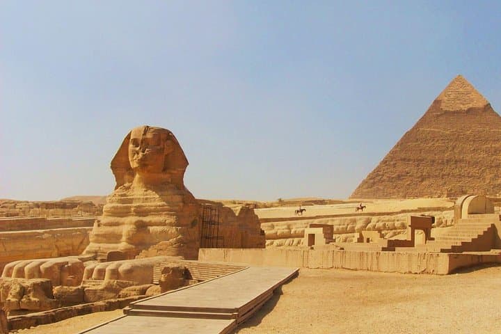 Private Full-Day Giza Pyramids & Egyptian Museum Tour with Camel Ride photo 2