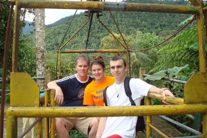 Direct Private Transfer Quito to Mindo Cloud Forest — 2-Hour Door-to-Door
