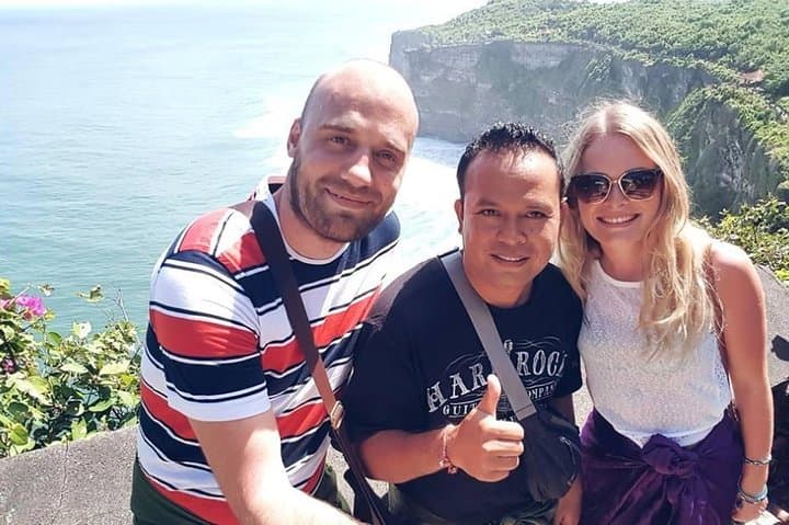 Exclusive Bali Driver Experience: East Bali Lempuyang, Tirta Gangga & Virgin Beach photo 2