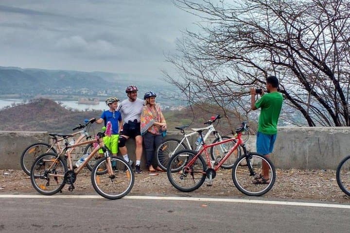 Morning Jaipur Cycle Tour: Pink City Bike & Street Food Experience photo 3