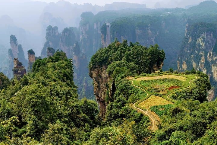 Zhangjiajie 4-Day Highlights: Tianzi, Yuanjiajie & Tianmen Mountain Adventure photo 2