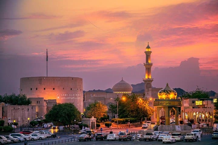 Nizwa, Al Hamra & Misfat Day Trip — Forts, Falaj Gardens and Jebel Shams Footpaths