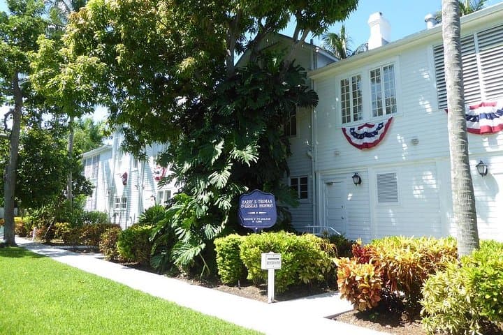 Inside Truman’s Little White House: Guided Tour in Key West photo 4