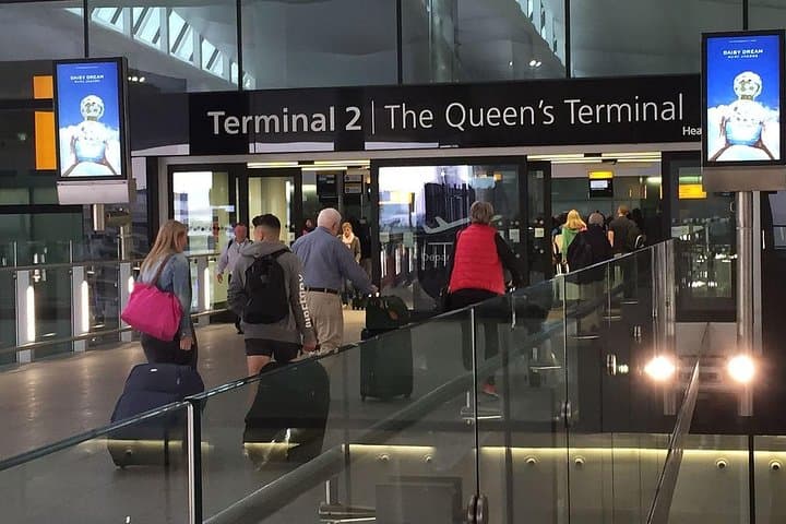 Southampton Cruise Terminals to Heathrow: Private Sedan Arrival Transfer photo 4