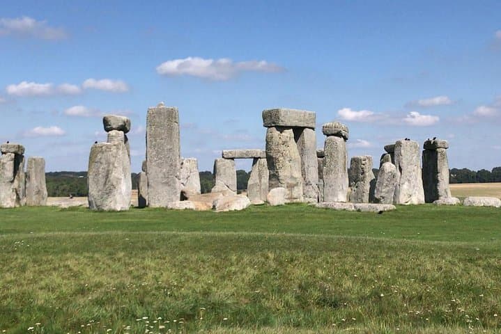 Windsor Castle, Stonehenge & Bath: Full-Day Private Guided Tour from London