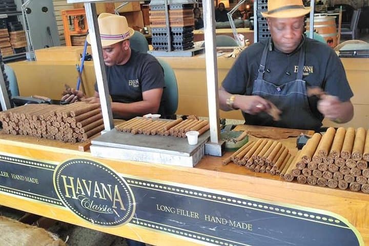Little Havana Nightlife: Miami Cuban Music, Dinner & Cigar Tour photo 1
