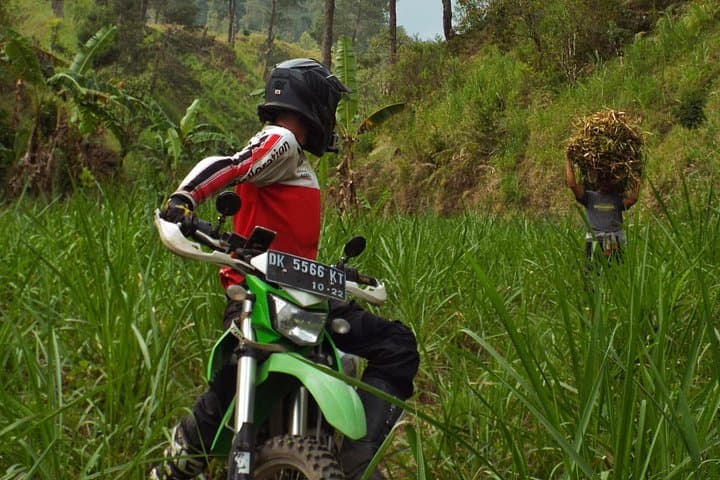 Bali 3-Day Enduro Ride: Dirt Bike Through Rice Terraces, Volcano Craters & Coastline photo 4