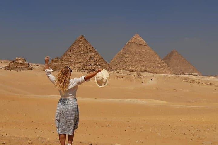 Private Day Tour to Giza Pyramids, Camel Ride & Felucca with Egyptian Museum photo 3