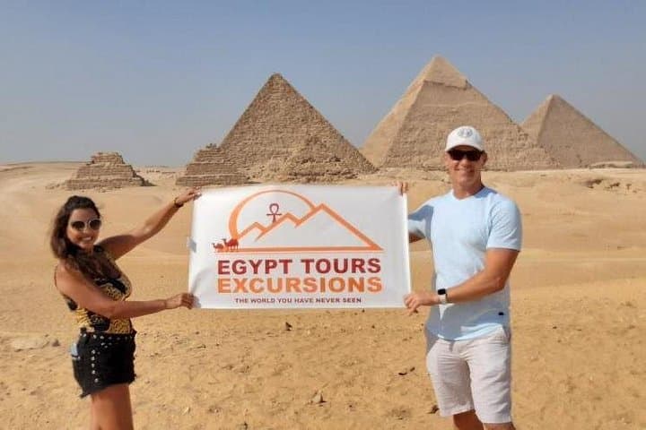 Private Day Tour to Giza Pyramids, Camel Ride & Felucca with Egyptian Museum photo 4