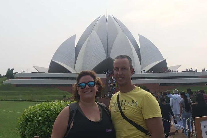 Old and New Delhi Full-Day Private Tour — Qutub Minar, Jama Masjid & Rickshaw Ride