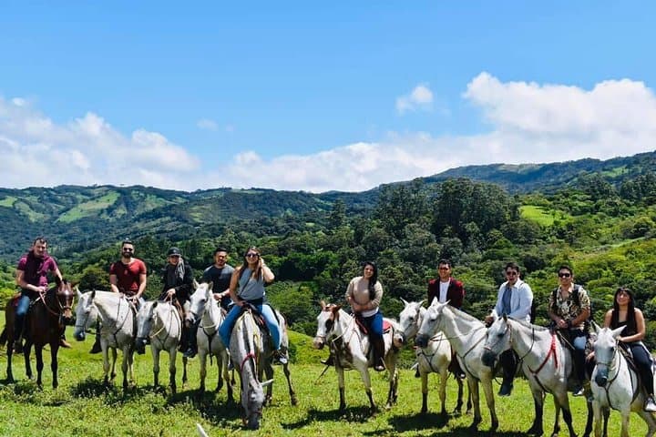 Horseback Riding the Monteverde Cloud Forest: Sunrise Birding & Sunset Views photo 4
