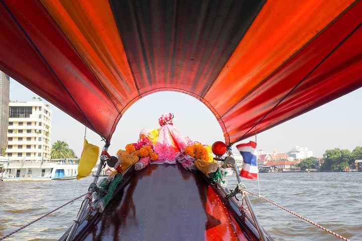 Explore Damnoen Saduak Floating Market & Bridge over the River Kwai: Full-Day Market, Historic Bridge and Death Railway Ride