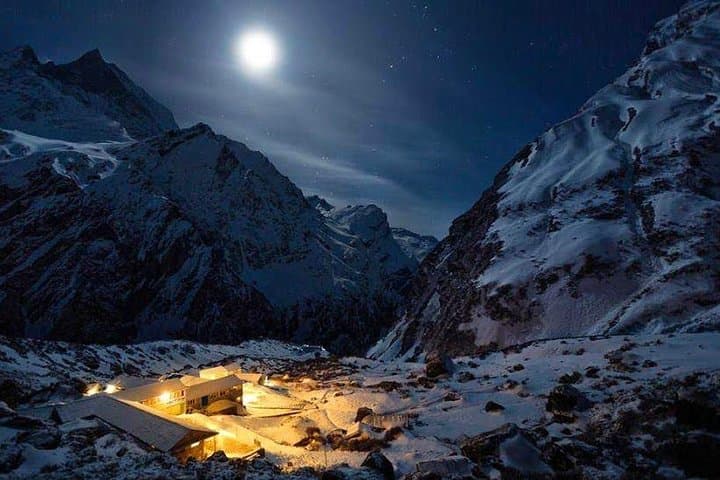 7-Day Annapurna & Machhapuchhre Base Camp Trek from Pokhara