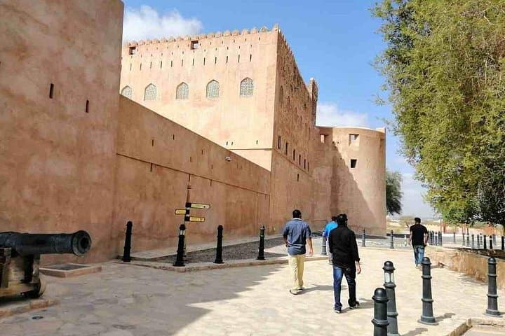 Nizwa Bahla and Jabrin: A Day Through Oman's Historic Forts and Souqs photo 4