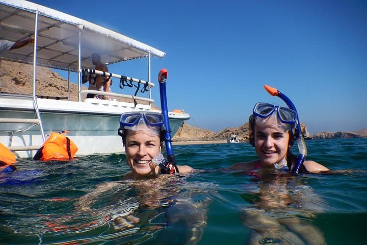 Super Special Sea Trip: Muscat Dolphin Watching, Snorkel & Beach Picnic photo 3