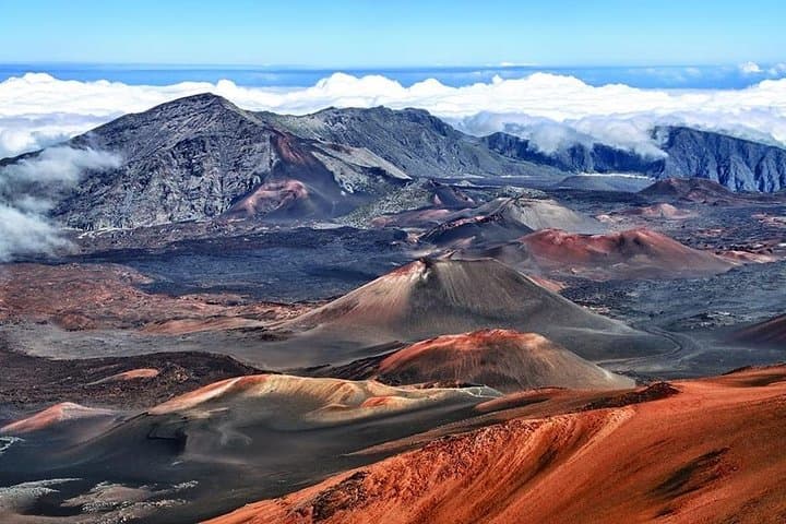 Haleakala Sunset Twilight Tour with Dinner — 9,740-Foot Views on Maui photo 5