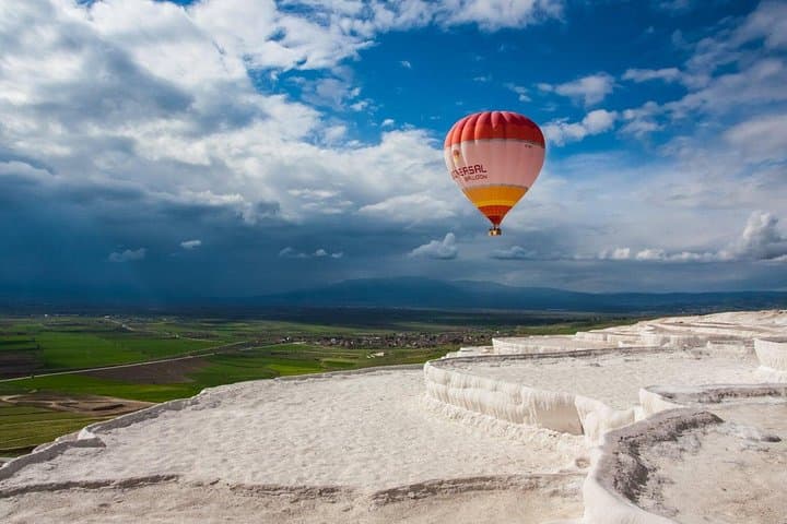 Pamukkale Hot Air Balloon Tour — Sunrise Flights Over the Travertines photo 3