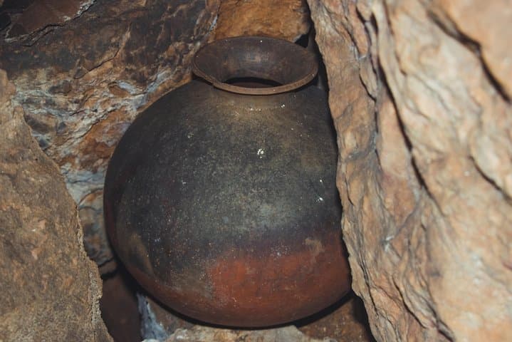 Crystal Cave Belize: Guided Caving Adventure with Mayan Artifacts and Lunch photo 6