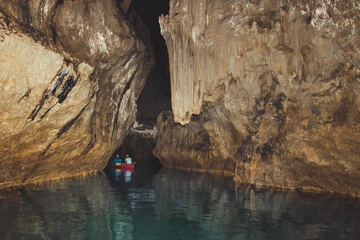 Cave Canoeing in Belize: Barton Creek Cave Canoe Tour from San Ignacio photo 5