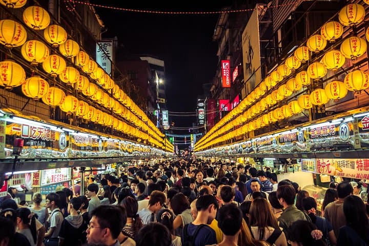 Taipei Night Market Tour: Eat Like a Local on a 3-Hour Food Walk