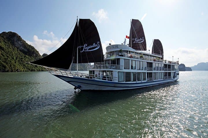 La Pinta 3-Day Halong & Lan Ha Bay Cruise: Kayaking, Viet Hai Village & Caves photo 2