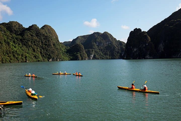 La Pinta 3-Day Halong & Lan Ha Bay Cruise: Kayaking, Viet Hai Village & Caves photo 4