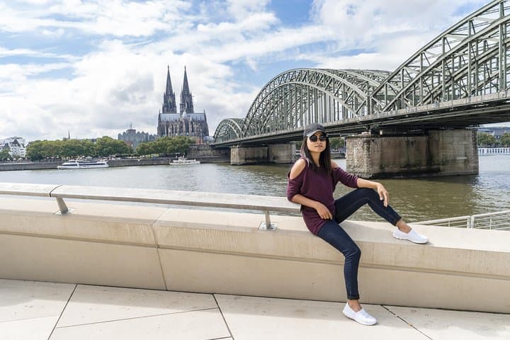 Cologne Walking Tour: Cathedral, Rhine Garden & Eau de Cologne Private Experience photo 6