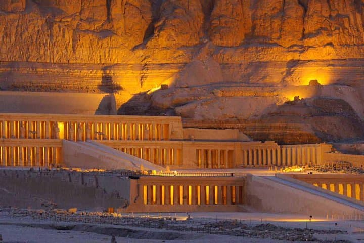 4-Day Nile Cruise from Aswan to Luxor — Temples, Tombs & Optional Balloon Ride photo 3