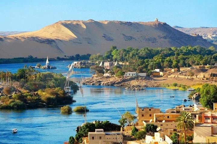 4-Day Nile Cruise from Aswan to Luxor — Temples, Tombs & Optional Balloon Ride photo 4
