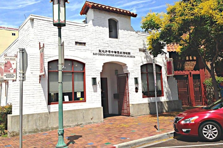 San Diego Gaslamp Audio Walking Tour — Self-Guided Historic Stroll photo 3