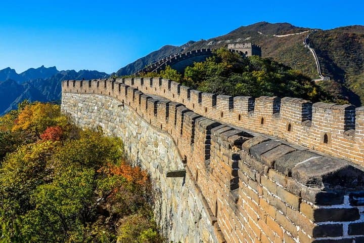 Mutianyu Great Wall Day Hike from Beijing — 4km Round-Trip Adventure photo 3