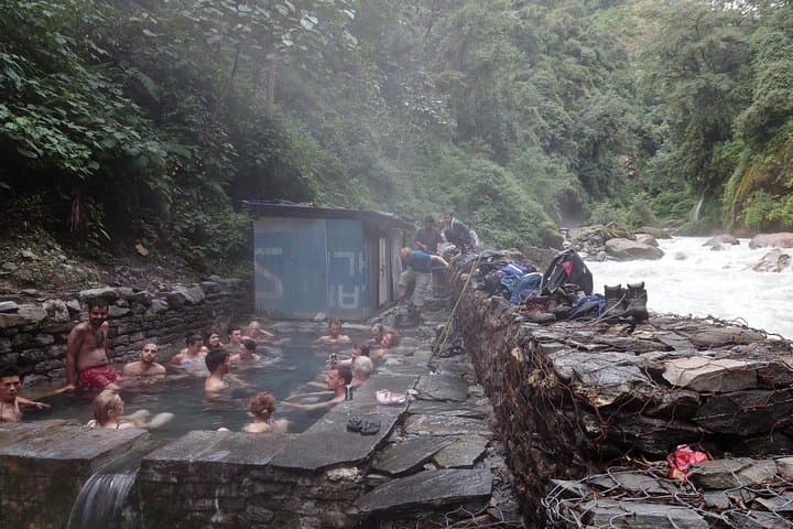 Annapurna Base Camp Hot Spring Trek: 8-Day Guided Trek from Pokhara