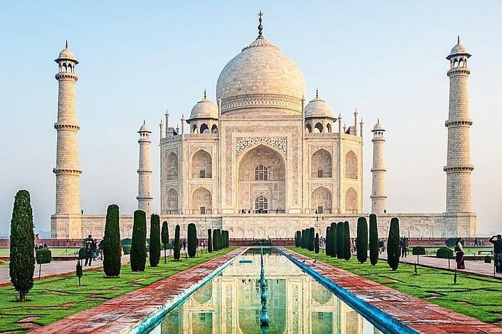 Same-Day Taj Mahal Train Tour from Delhi: Visit Agra’s Icons in One Day photo 1