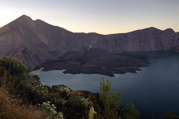 Senaru Crater Rim Trek: 2-Day Beginner-Friendly Rinjani Trek photo 5