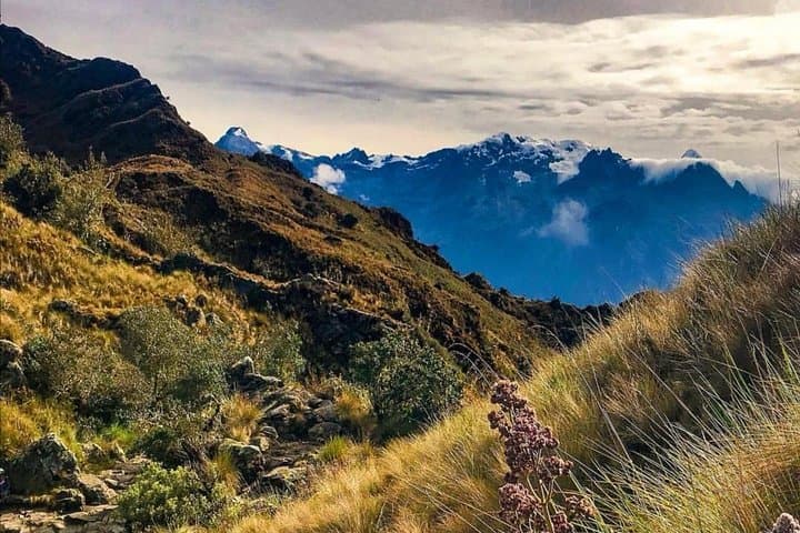 Classic Inca Trail 4-Day Trek to Machu Picchu — Dead Woman's Pass & Wiñay Wayna photo 3
