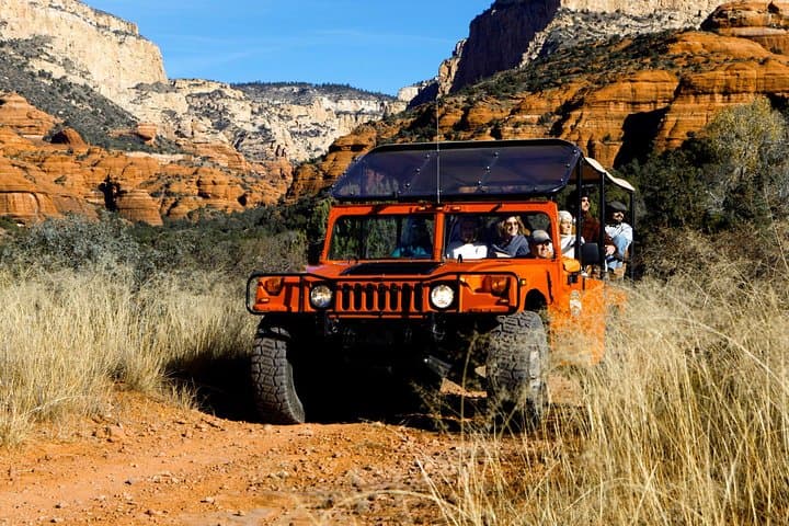 Cliff Hanger Hummer: Sedona 4x4 Jeep Tour on the Crack Axle Trail photo 3
