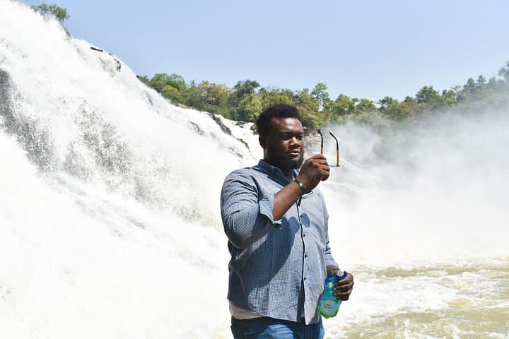 Visiting Gurara Waterfall near Abuja: Boat Rides, Base Hikes, and Zuma Rock Views photo 1