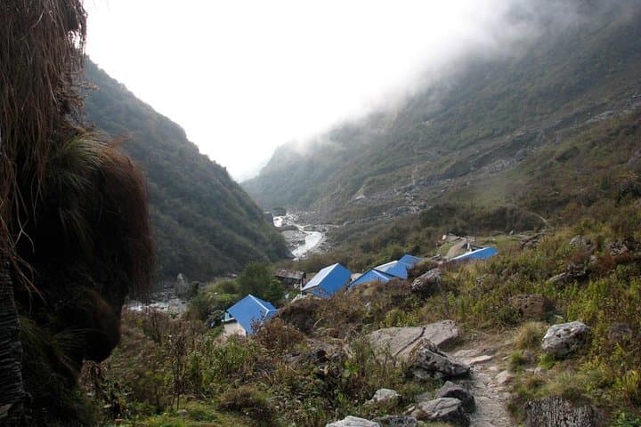 4-Day Luxury Annapurna Base Camp Helicopter Trek — Fast-Track Himalayan Panorama photo 3