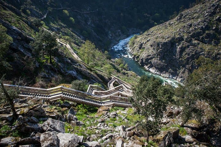 Paiva Walkways Day Hike from Porto: Passadiços do Paiva & Posta Arouquesa Lunch