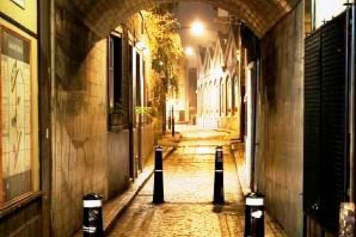 Night Walks Through Whitechapel: Jack the Ripper Mystery Tour photo 2