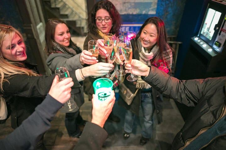 Milwaukee Christmas Lights Tour: Past, Present & Future Holiday Bus Experience photo 4