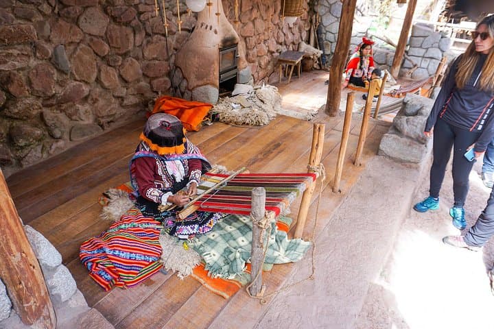 Private 1-Day Sacred Valley Tour from Cusco: Pisac, Ollantaytambo & Chinchero photo 3