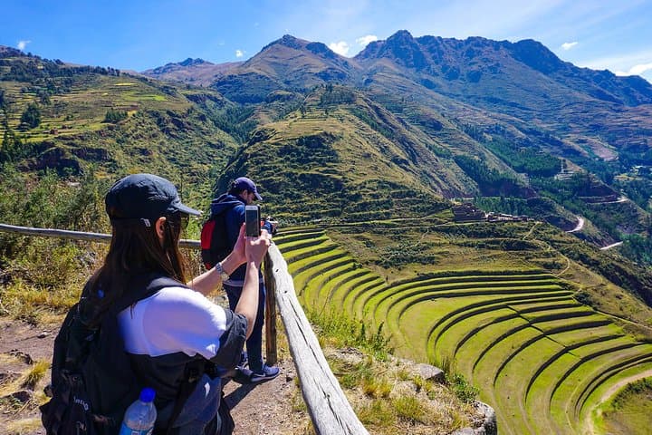 Private 1-Day Sacred Valley Tour from Cusco: Pisac, Ollantaytambo & Chinchero