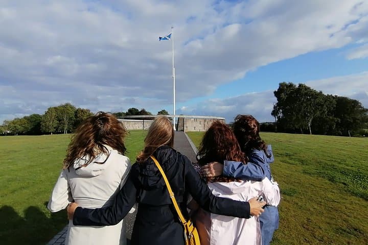 Braveheart Tour to Stirling: Wallace Monument, Stirling Castle & Bannockburn Day Trip photo 3