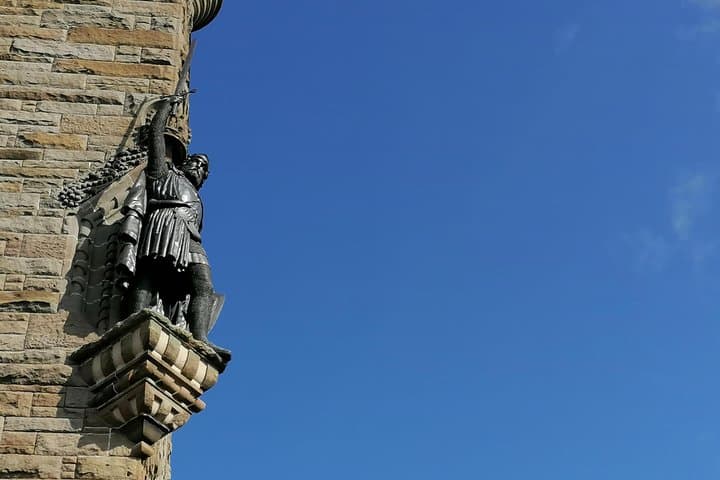 Braveheart Tour to Stirling: Wallace Monument, Stirling Castle & Bannockburn Day Trip photo 4