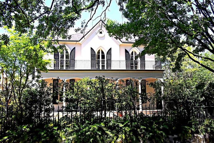 Self-Guided Garden District Walking Tour New Orleans — Downloadable Audio Guide photo 3