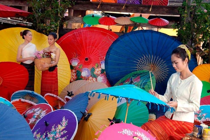 Doi Suthep Temple & San Kamphaeng Handicraft Village — Chiang Mai Half-Day Tour photo 6