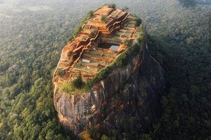 glamour-of-sri-lanka-8-day-cultural-wildlife-and-coast-tour photo 3